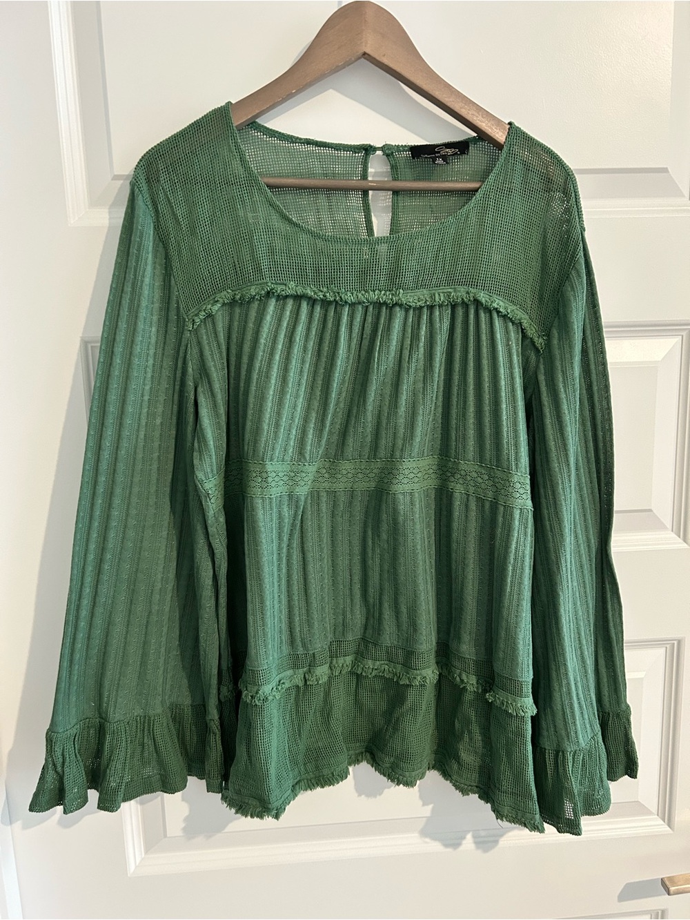 Suzanne Betro Bell Sleeve Top Green Size 1X